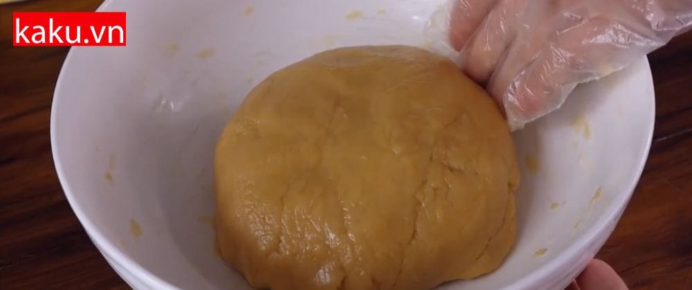 làm bánh trung thu đơn giản.1