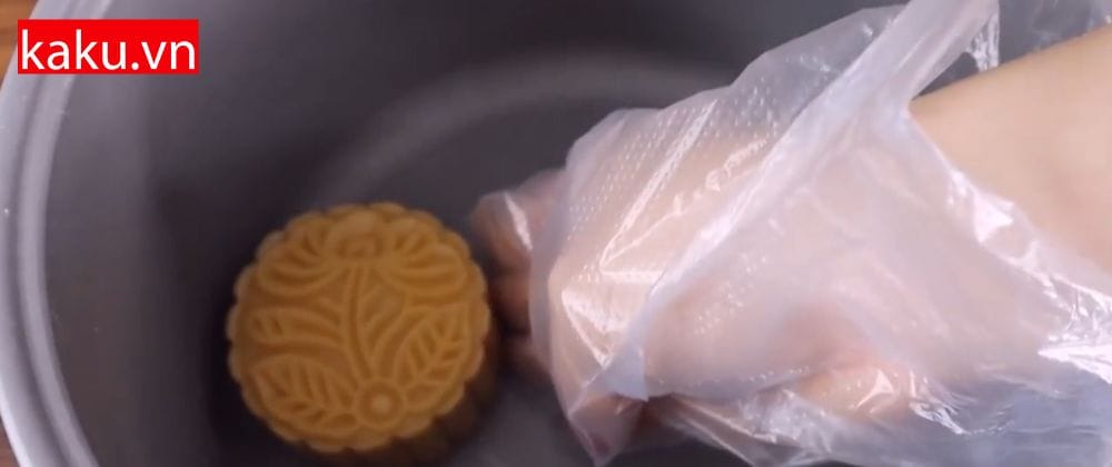 Mẹo làm bánh Trung thu không cần lò nướng đơn giản tại nhà.