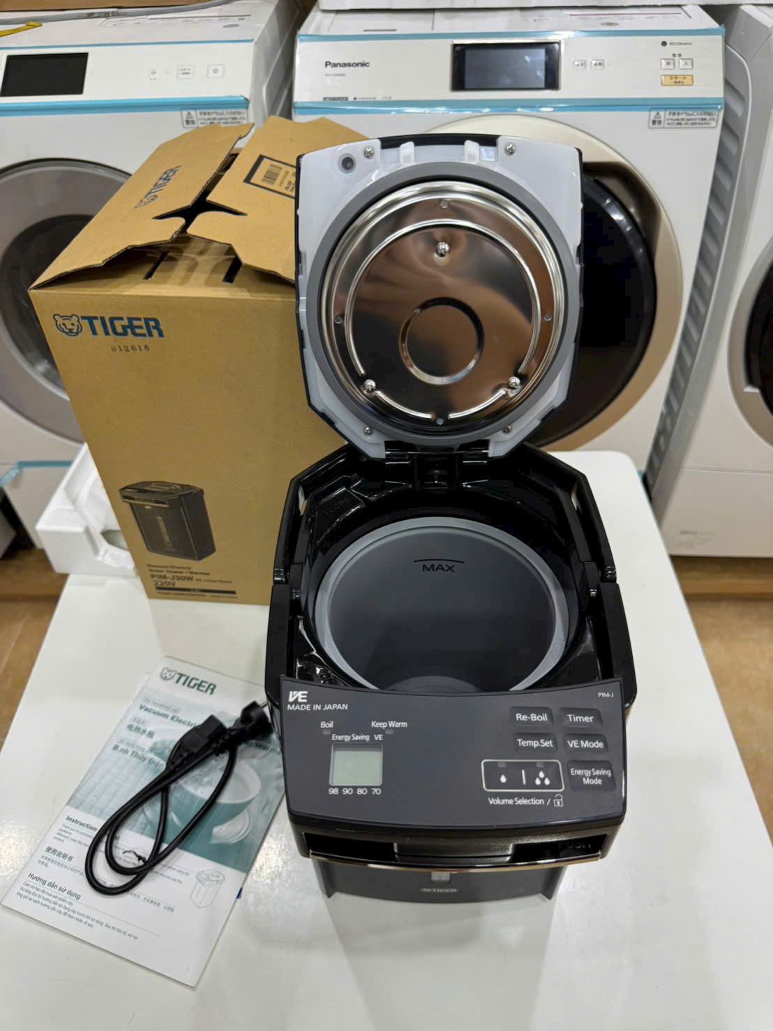 Bình thủy điện Tiger PIM-J30W phiên bản điện 220V 4 Bình thủy điện Tiger PIM-J30W phiên bản điện 220V - Hình ảnh 4
