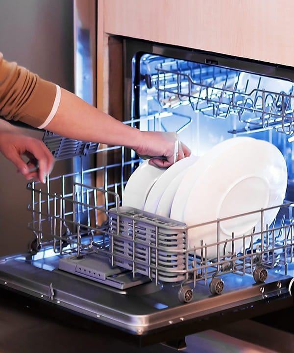 Những quan niệm sai lầm của bà nội trợ Việt về máy rửa chén? 5 Những quan niệm sai lầm của bà nội trợ Việt về máy rửa chén?
