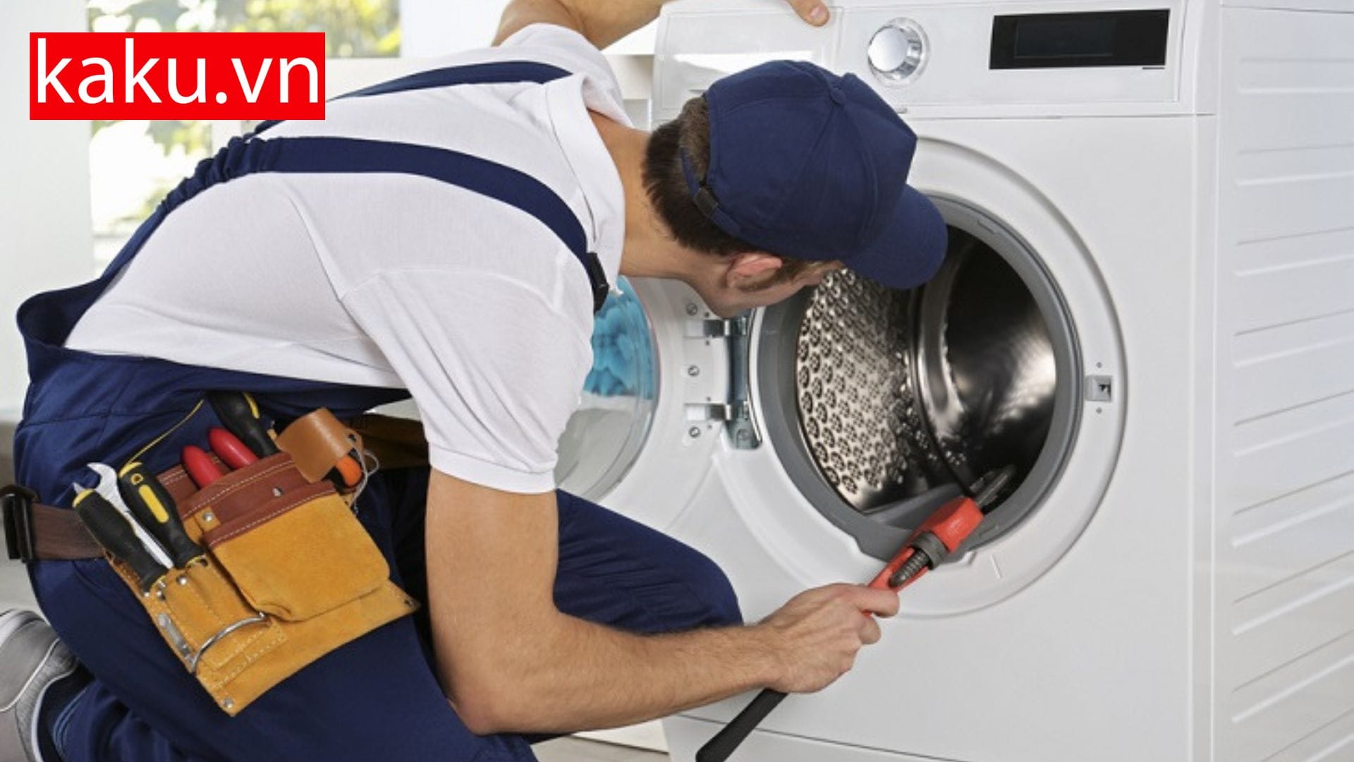 Cách vệ sinh và bảo dưỡng máy móc cho nhà bếp