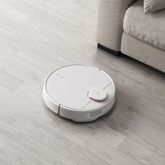 Có nên mua robot hút bụi?