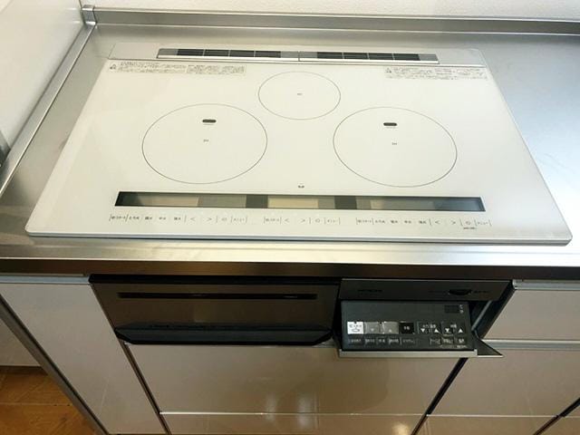 bep-tu-hitachi-ht-m8stwf-1