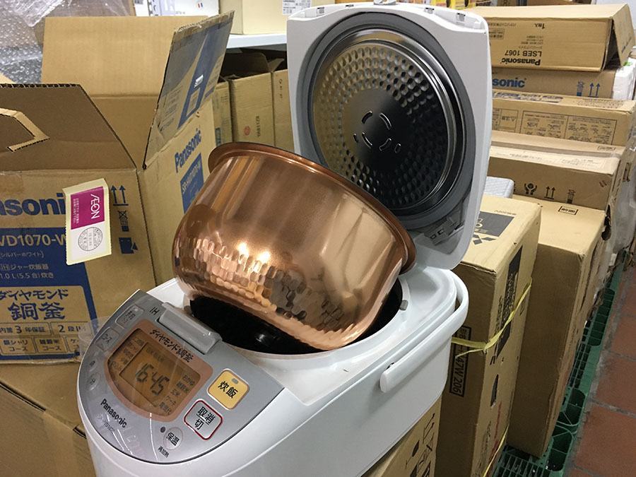 Nồi cơm PANASONIC SR-HVD1070 nội địa Nhật cao tần IH 3 Nồi cơm PANASONIC SR-HVD1070 nội địa Nhật cao tần IH - Hình ảnh 3