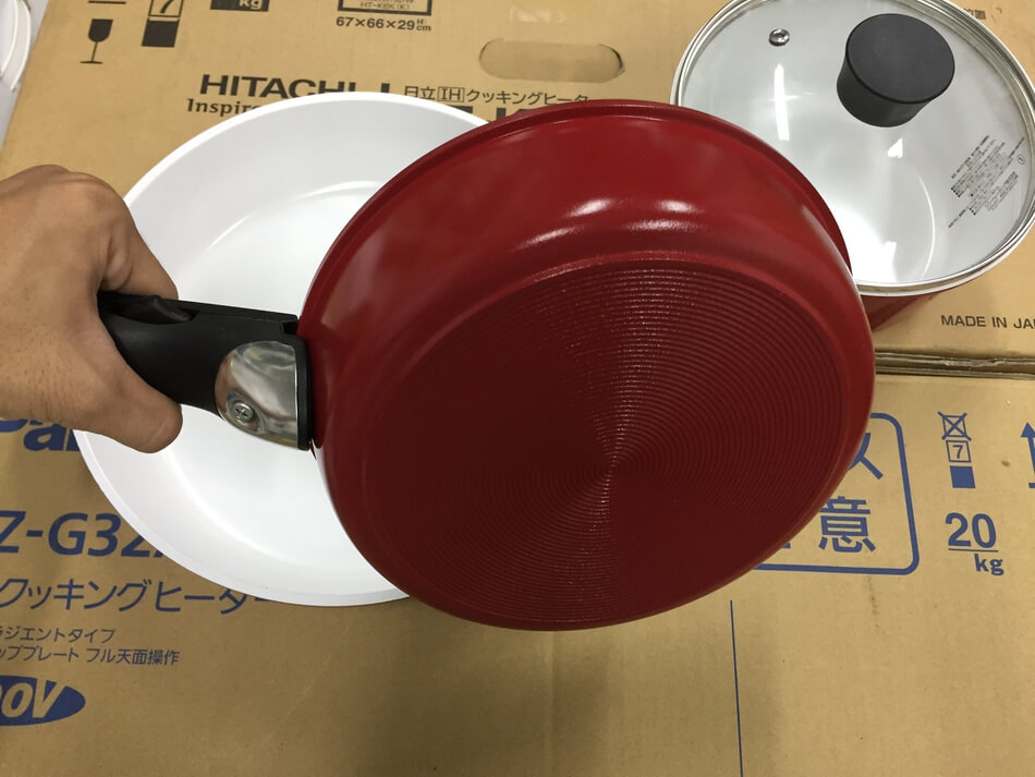 Bộ nồi chảo gốm CERAMIC 5 món tay kẹp di động 5 Bộ nồi chảo gốm CERAMIC 5 món tay kẹp di động - Hình ảnh 5