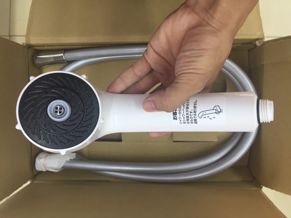 Sen tắm TOTO khống chế nhiệt độ và matxa tại bát sen TMGG40J 4 Sen tắm TOTO khống chế nhiệt độ và matxa tại bát sen TMGG40J - Hình ảnh 4