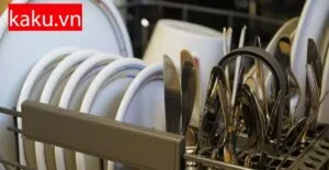 Tại sao máy rửa bát rửa không sạch ? Cách khắc phục.