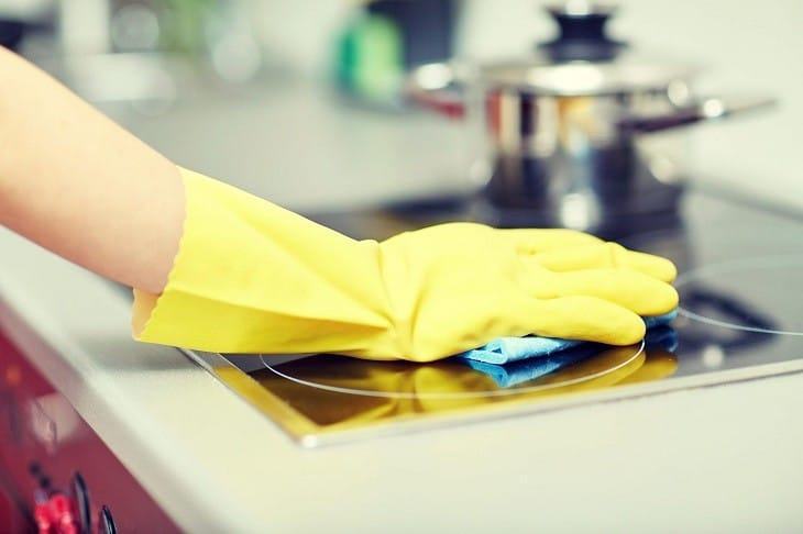 Nguyên nhân gây ra cháy nổ trong bếp và lợi ích của việc sở hữu bếp từ. 8 dễ dàng vệ sinh