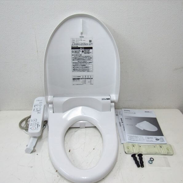 Nắp biệt thông minh TOTO TCF2212E nội địa 2 Nắp biệt thông minh TOTO TCF2212E nội địa - Hình ảnh 2