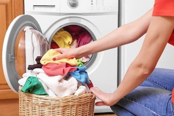 Nên để máy nghỉ ngơi sau khi đã giặt xong 1 mẻ giặt Nên để máy nghỉ ngơi sau khi đã giặt xong 1 mẻ giặt