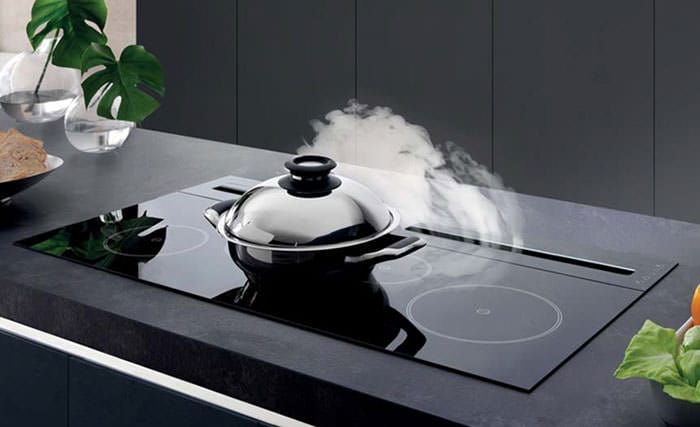 Bếp từ bị nứt mặt kính và cách khắc phục