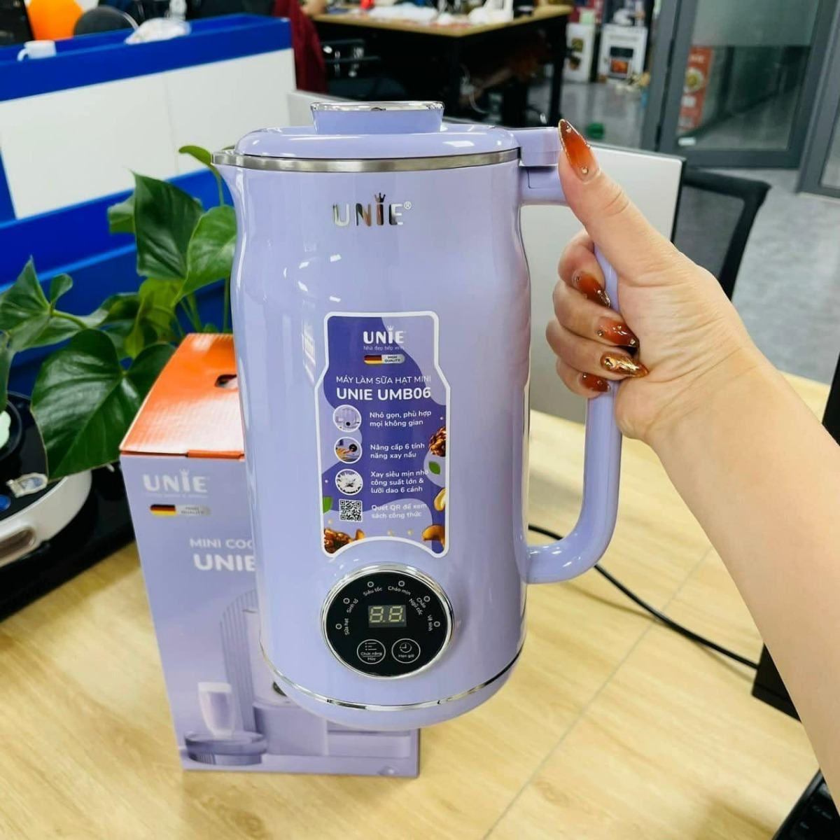 Máy làm sữa hạt UNIE UMB06 Chất Liệu Cao Cấp 6 Máy làm sữa hạt UNIE UMB06 Chất Liệu Cao Cấp - Hình ảnh 6