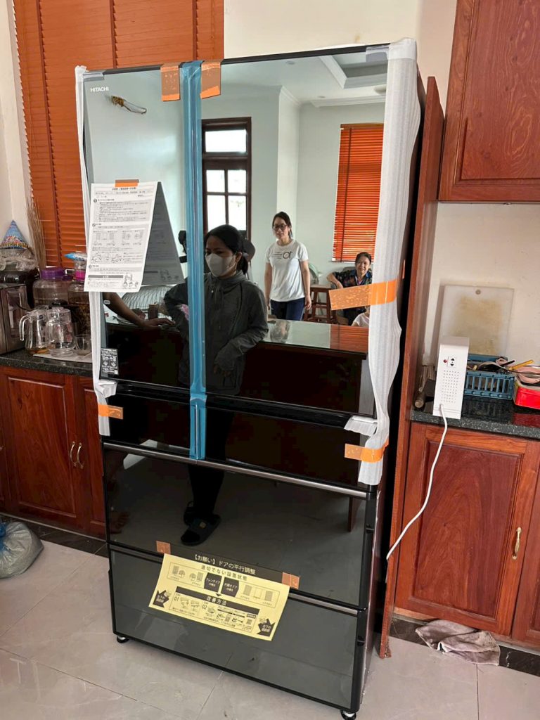 Image #2 from Giang