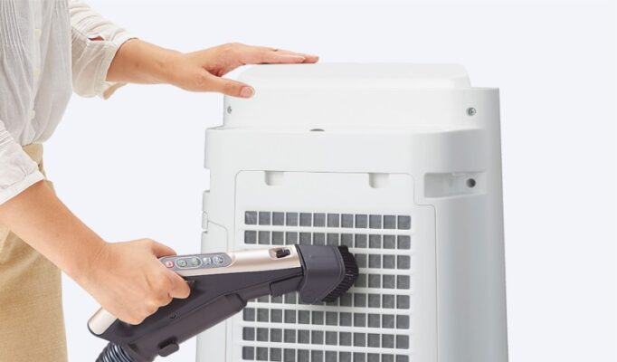 Hướng dẫn sử dụng và vệ sinh máy lọc không khí Sharp KC-T50