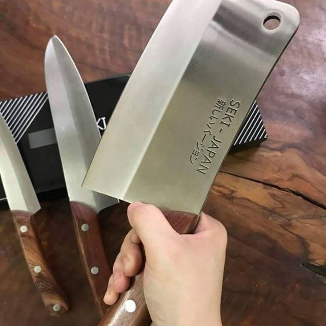 Dao chặt xương Seki-Japan cán gỗ hương